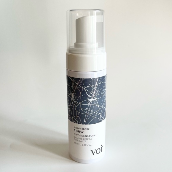 ❤️ 2/$20 || NEW Vor - Secrets in the Snow Soft Styling Foam - Picture 1 of 3